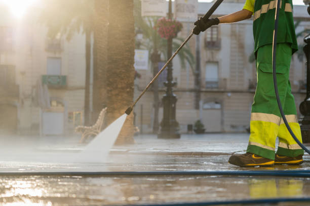Best Gas Station Cleaning  in Grandview, WA